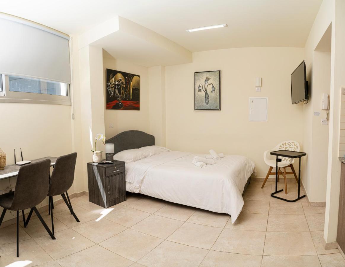 Appartments In The Historic Center Near Beach Λεμεσός Εξωτερικό φωτογραφία